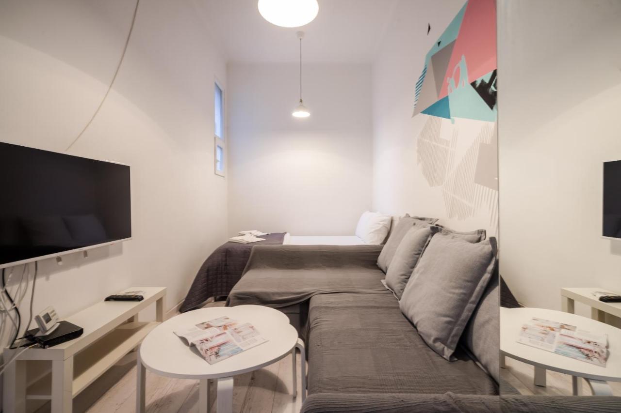 Bpr Art Of Rainbow Apartments Будапеща Екстериор снимка